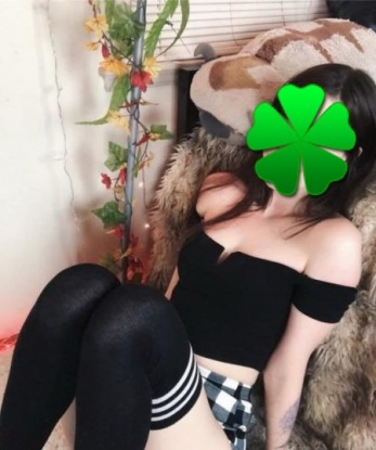 🌹
Я живу в Москве и предлагаю широкий спектр услуг для взрослых, чтобы удовлетворить каждое твое желание. 💋
Мои нежные прикосновения и страстные поцелуи сведут тебя с ума, а мое опытное тело приведет тебя к удивительным ощущениям. 💦
Я готова подарить тебе незабываемые эмоции и экстаз, наслаждаясь каждым мгновением нашей встречи. 😍
У меня есть положительные отзывы, подтверждающие мои навыки и нежность. Ты можешь увидеть мои фото в моем профиле. 💃
Не теряй времени и позвони мне прямо сейчас, чтобы испытать нашу взрывную химию в Москве. 🔥💥 5181, 22 года